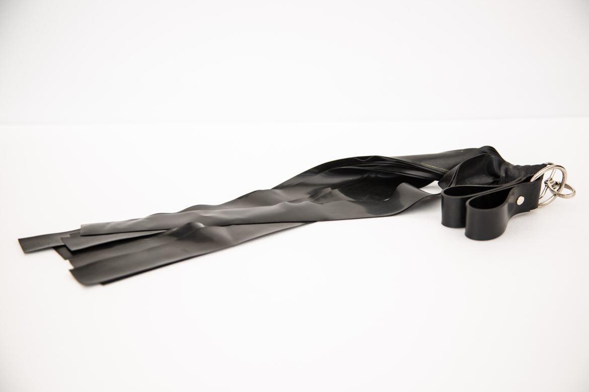Martinet flogger papillon